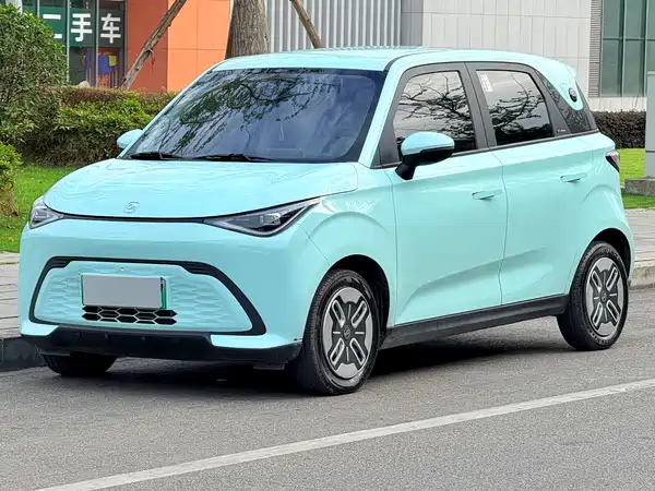 Chery Domi 2025