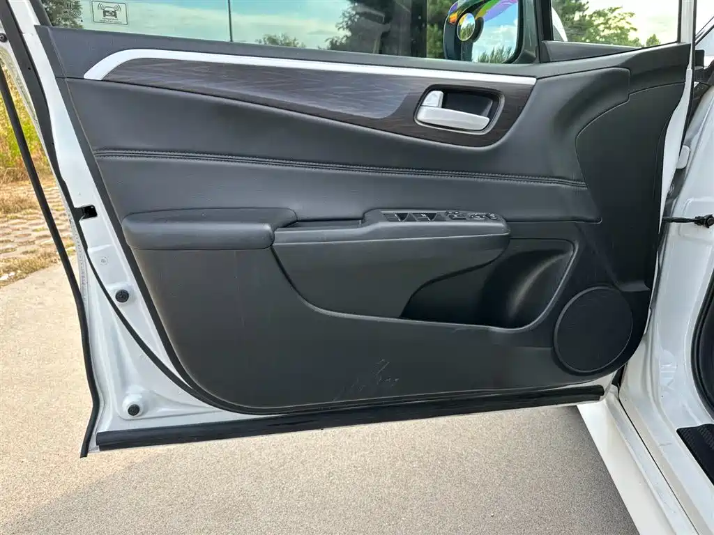 Honda Jade 2015 — фото 13