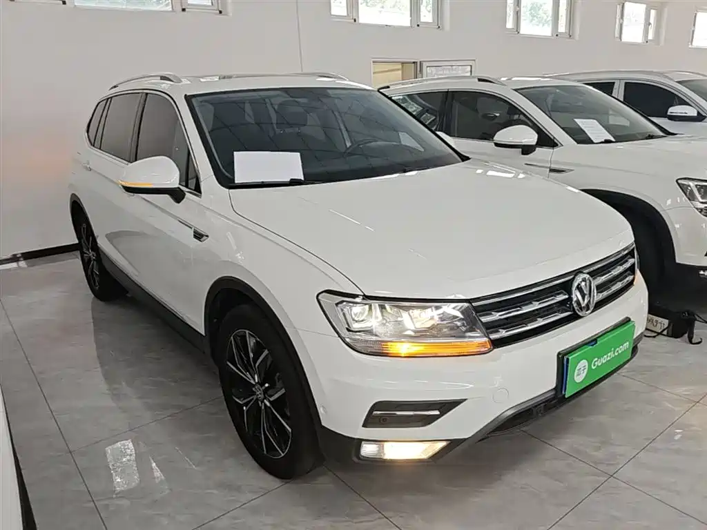 Volkswagen Tiguan L 2020 — фото 4