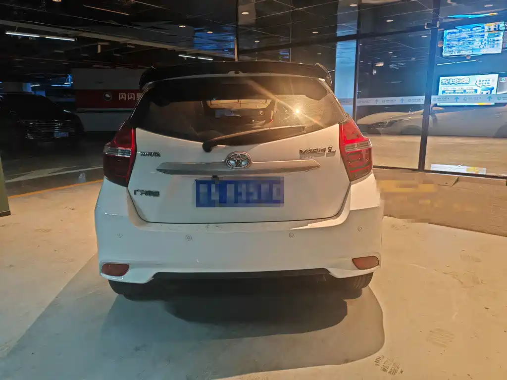 Toyota Yaris L 2019