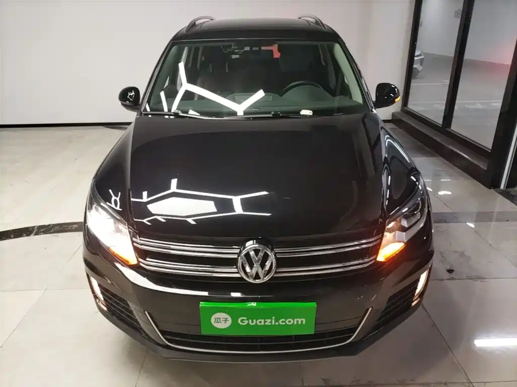 Volkswagen Tiguan 2015 — фото 3