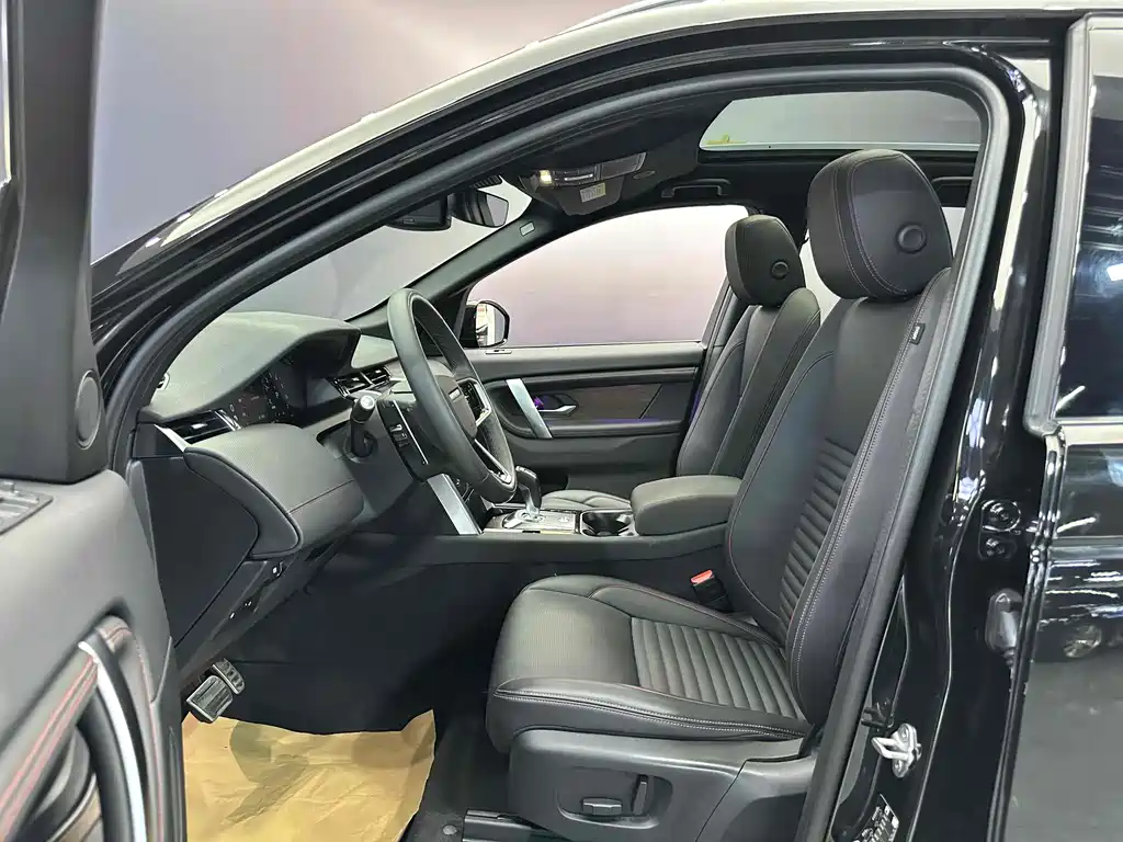 Land Rover Discovery Sport Hybrid 2023 — фото 3