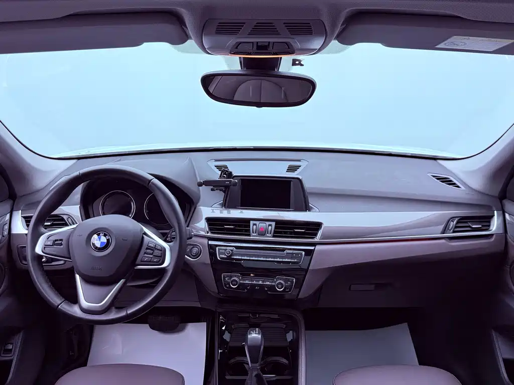 BMW X1 2019 — фото 14