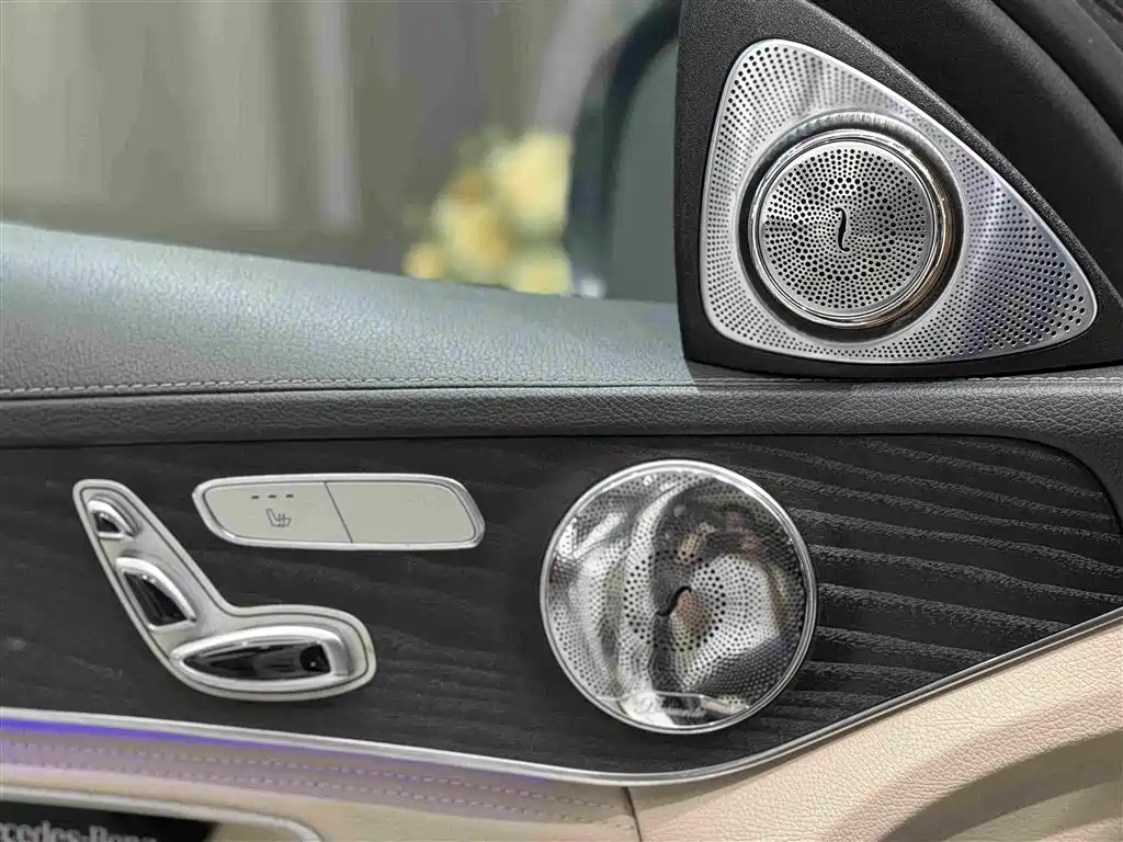 Mercedes-Benz C-Class 2015 — фото 10