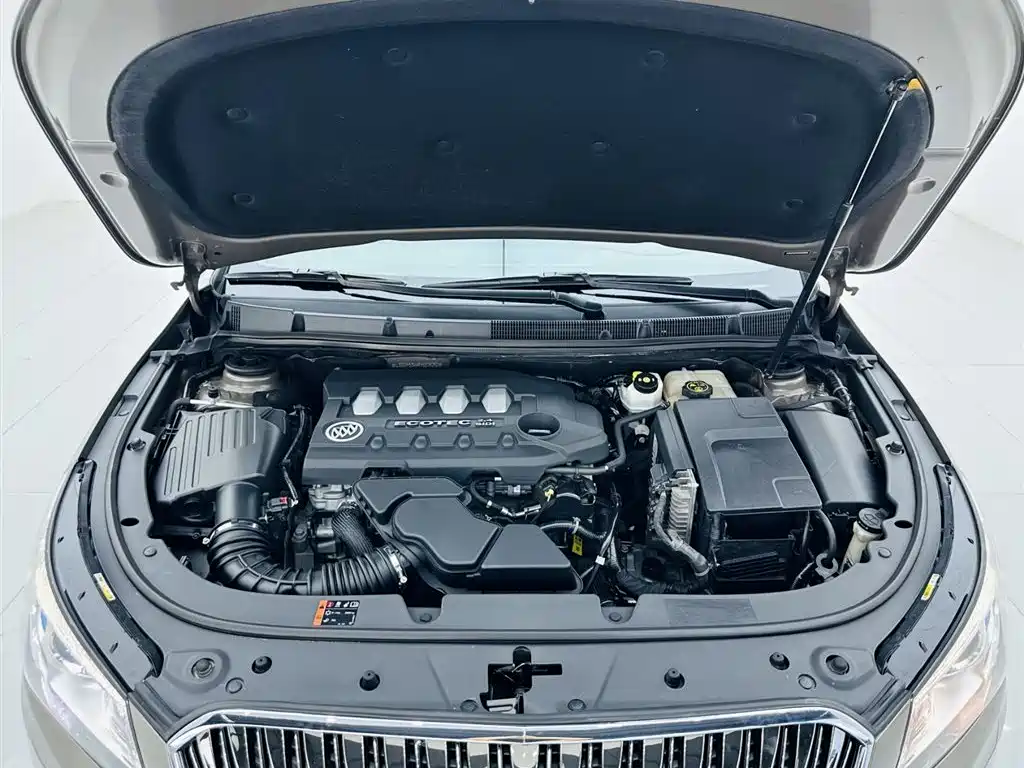 Buick LaCrosse 2015 — фото 24