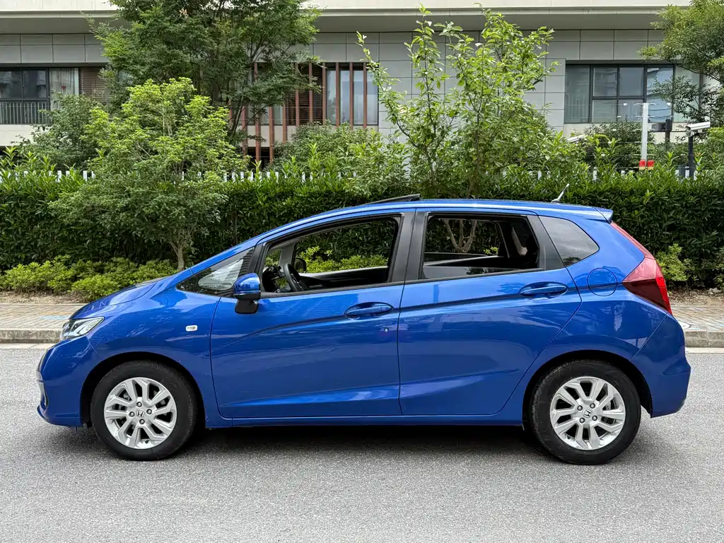 Honda Fit 2019 — фото 7
