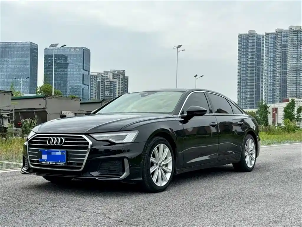 Audi A6L 2020 — фото 1