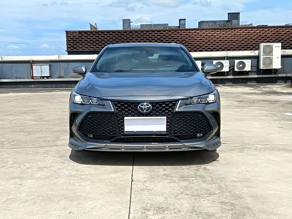 Toyota Avalon 2019 — фото 2