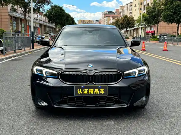 BMW 3 Series 2025