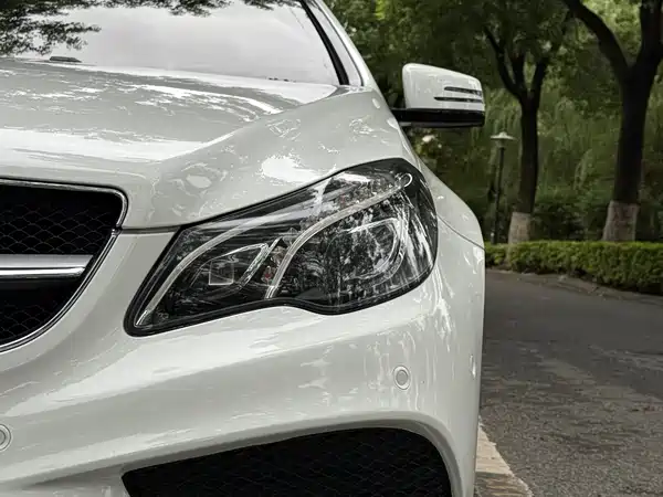 Mercedes-Benz E-Class 2016