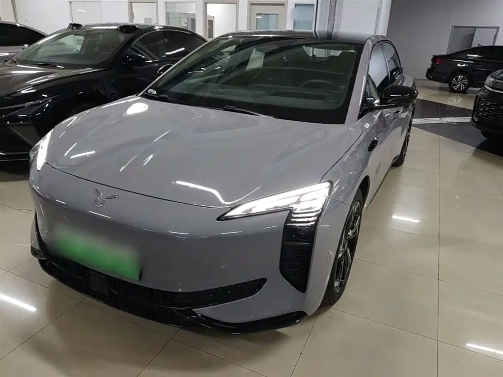 Hongqi EH7 2024