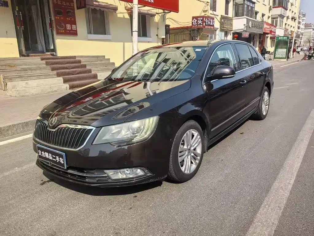 Skoda Superb 2014