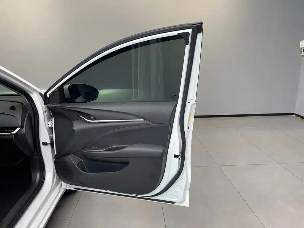 Buick Excelle 2020 — фото 30