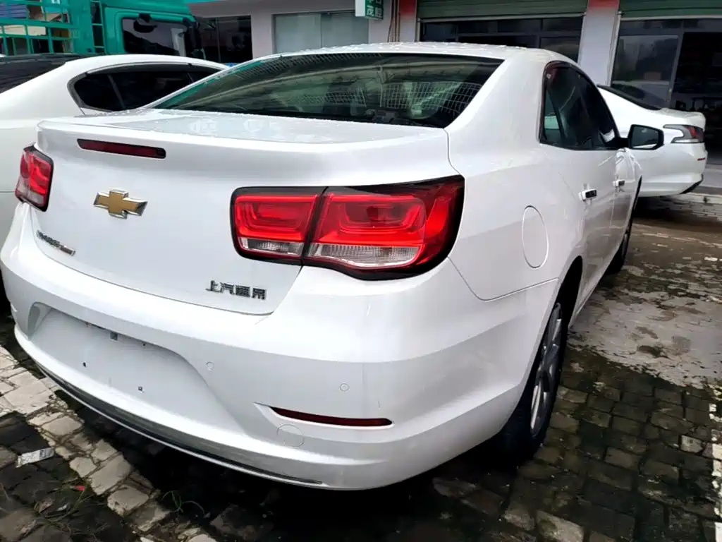 Chevrolet Malibu 2016 — фото 7