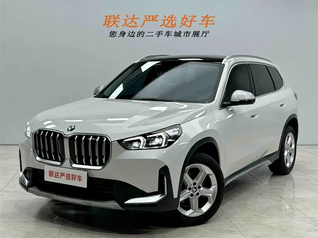 BMW X1 2023 — фото 1