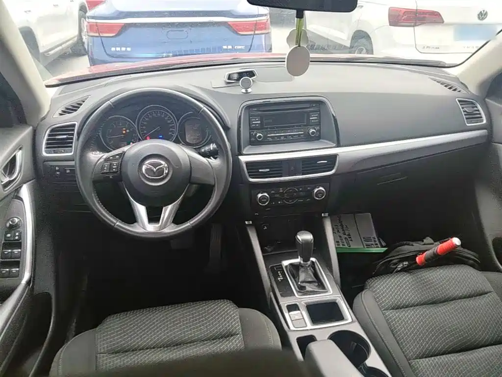 Mazda CX-5 2017 — фото 10