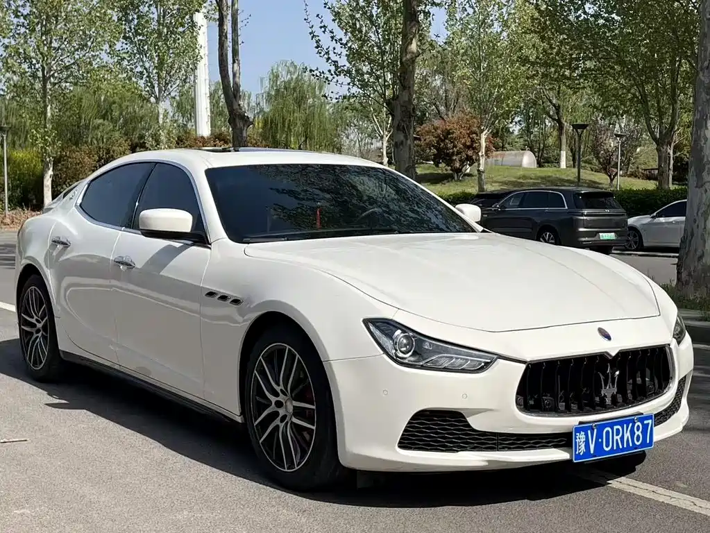 Maserati Ghibli 2015 — фото 3