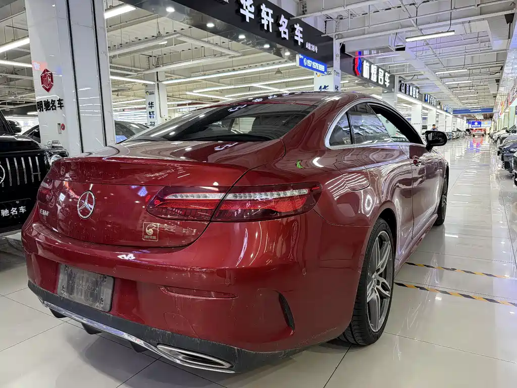 Mercedes-Benz E-Class 2018 — фото 10