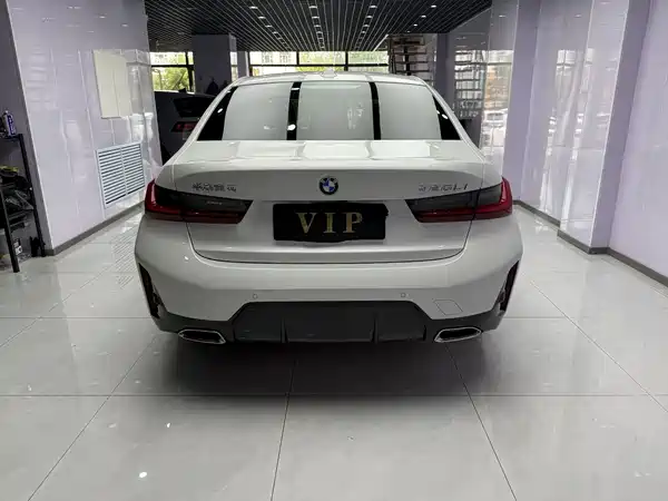 BMW 3 Series 2023