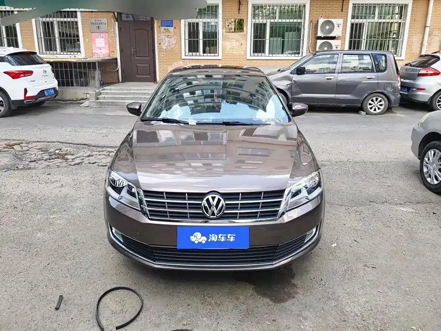 Volkswagen Gran Lavida 2013