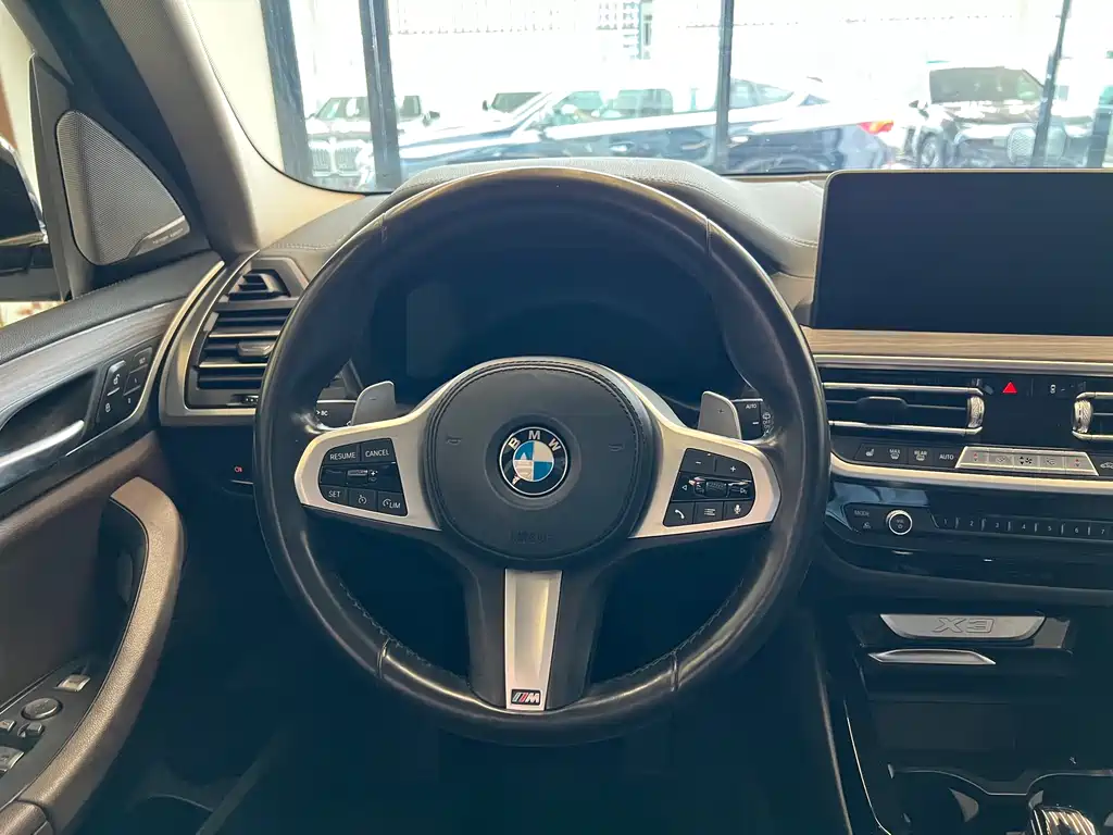 BMW X3 2022 — фото 11