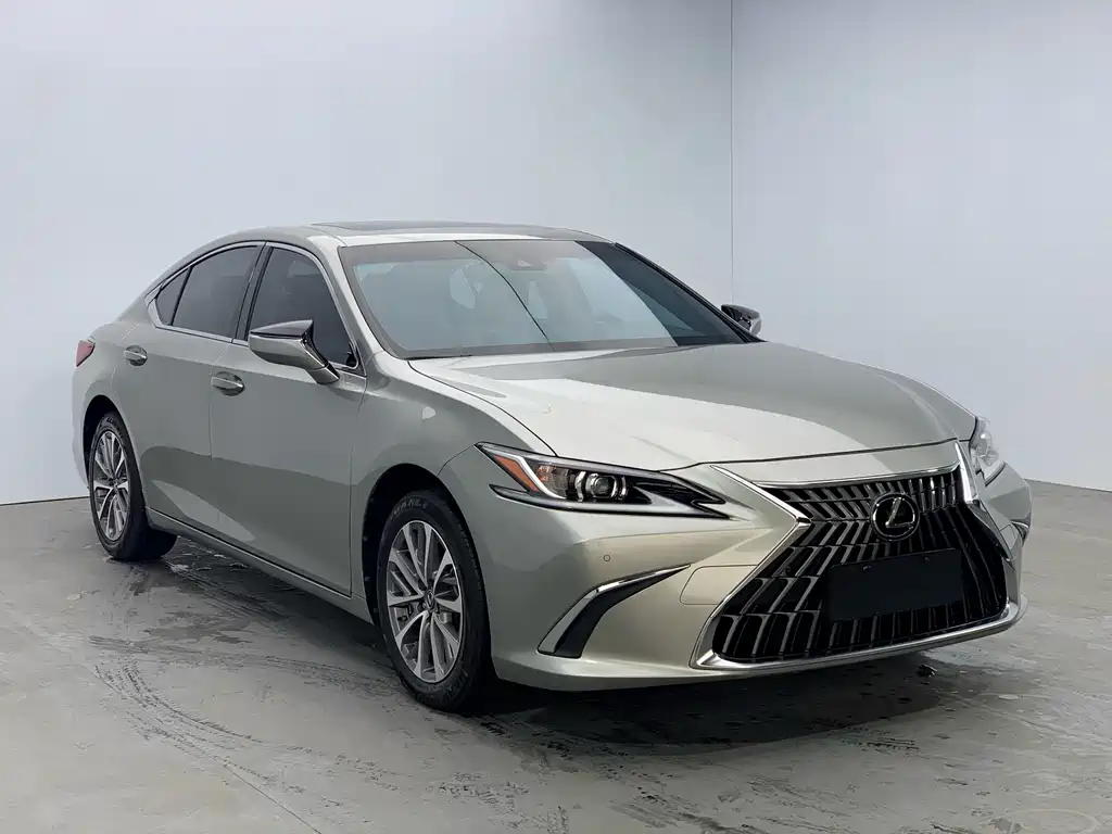 Lexus ES 2022 — фото 3