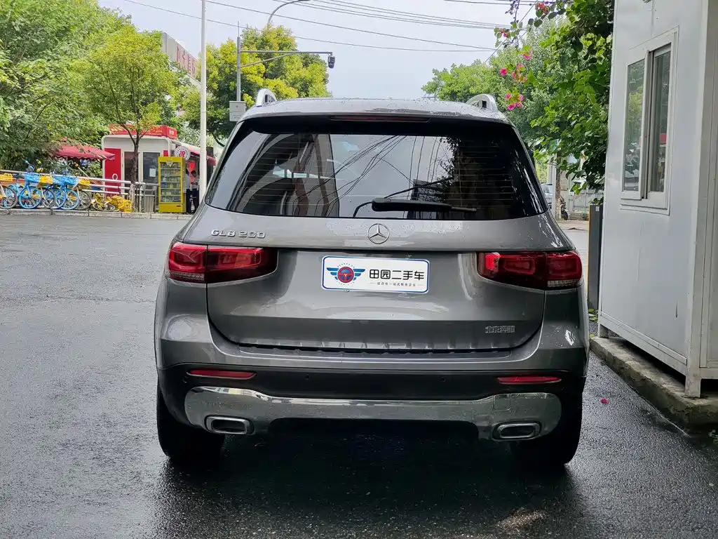 Mercedes-Benz GLB 2021