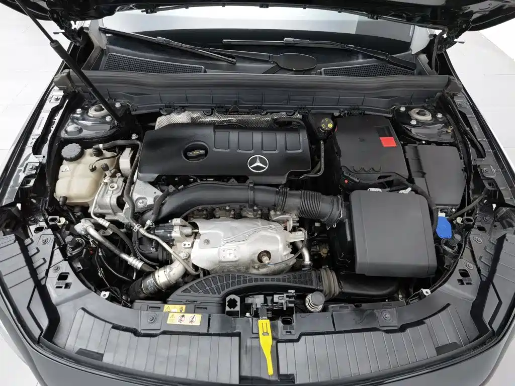 Mercedes-Benz GLB 2022