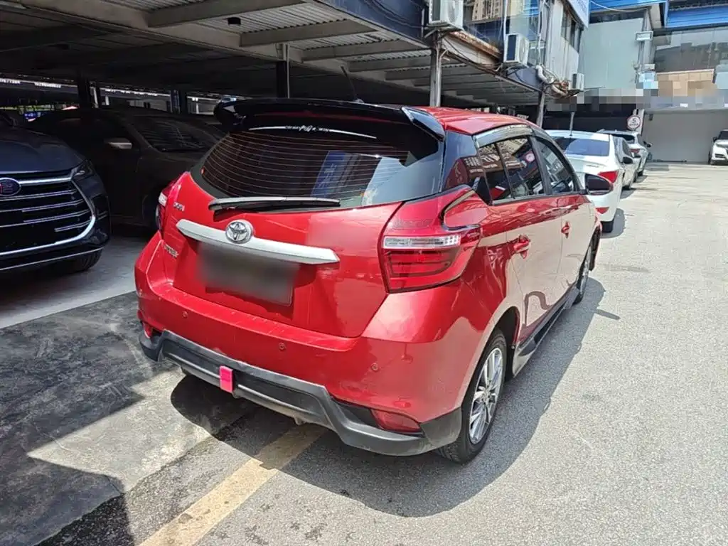 Toyota Yaris L 2020