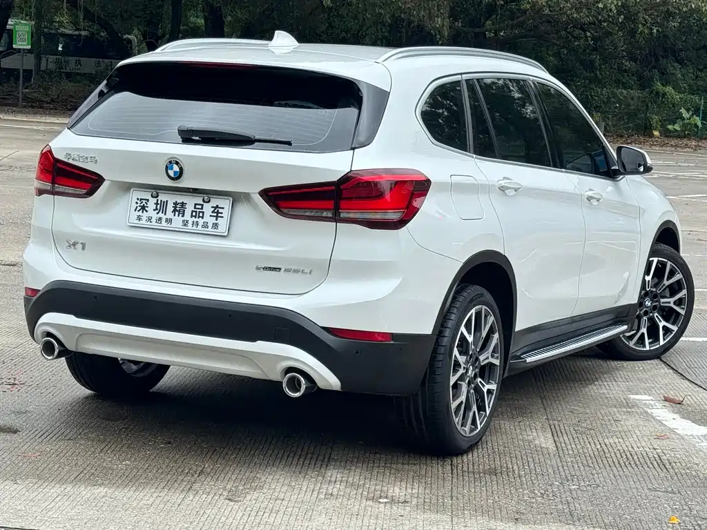 BMW X1 2019 — фото 5