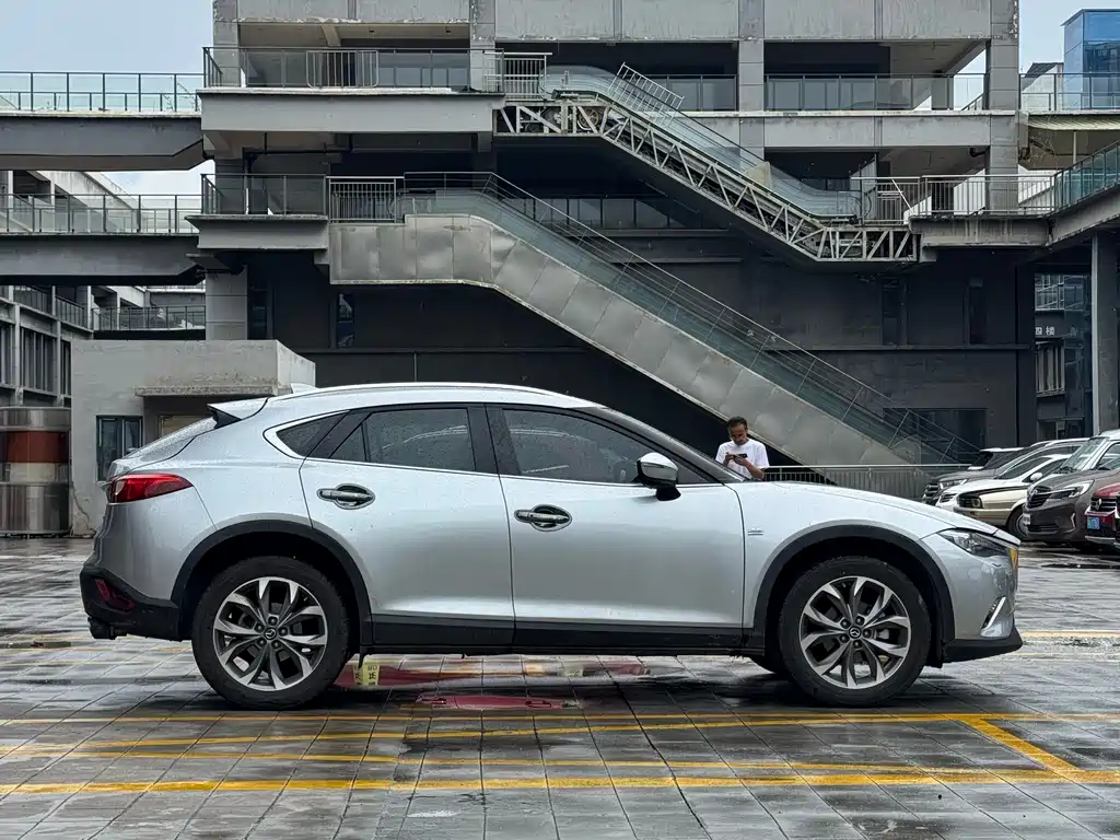Mazda CX-4 2018