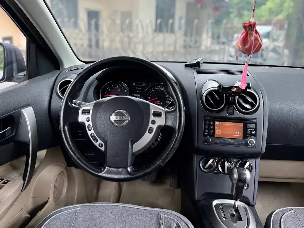 Nissan Qashqai 2013 — фото 13