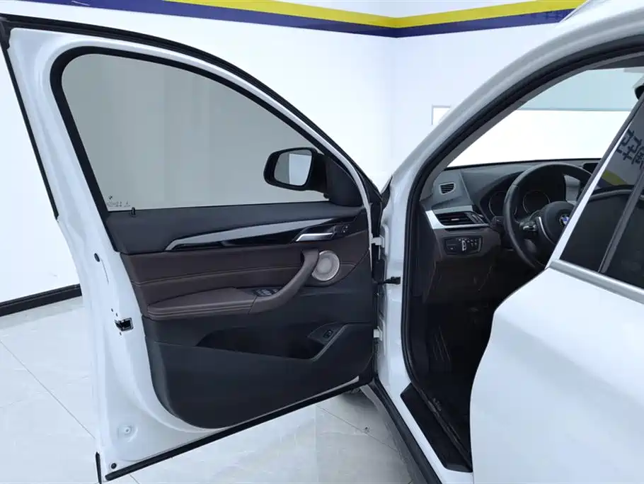 BMW X1 2023