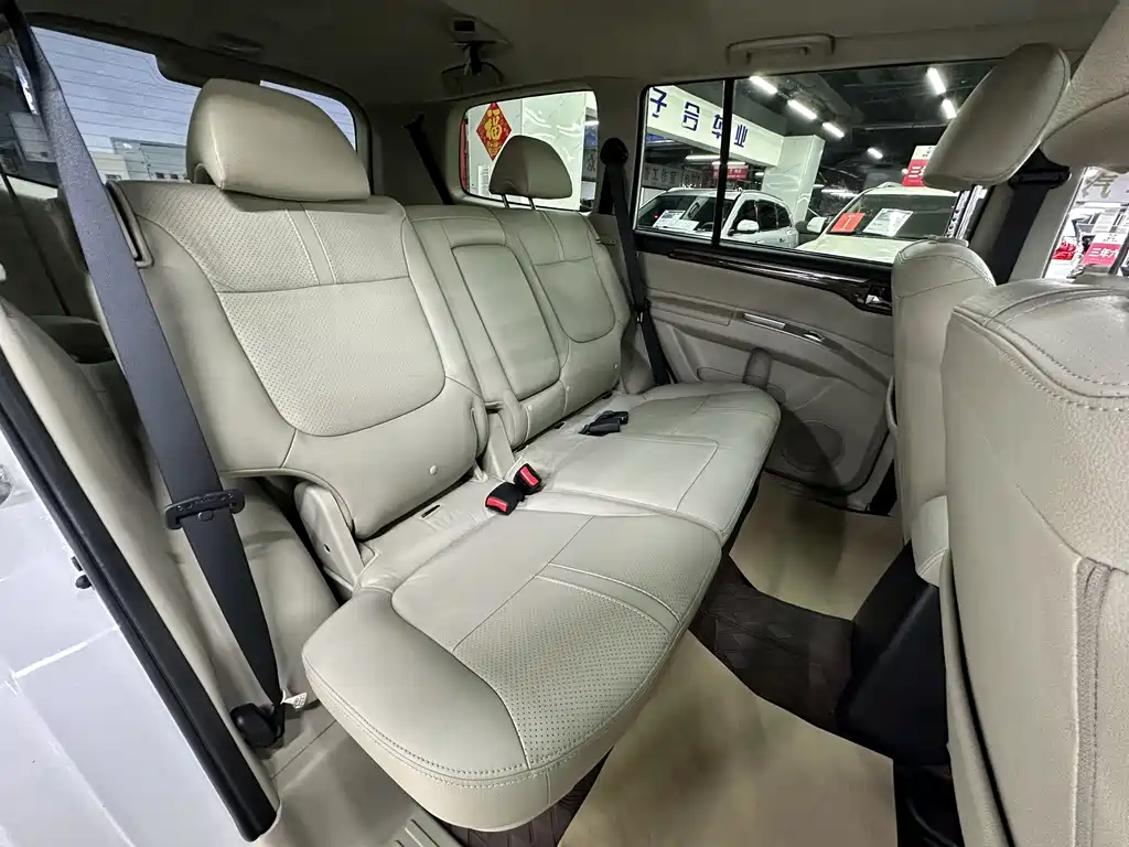 Mitsubishi Pajero Sport 2014 — фото 13