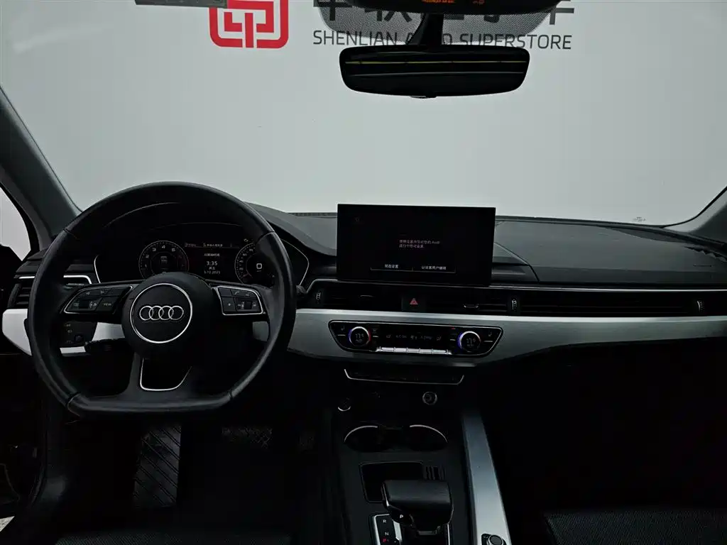 Audi A4L 2022 — фото 16