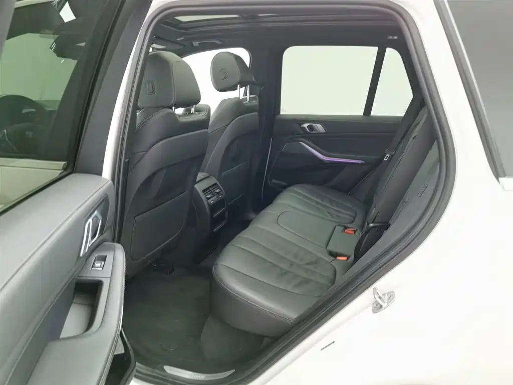 BMW X5 2022 — фото 11