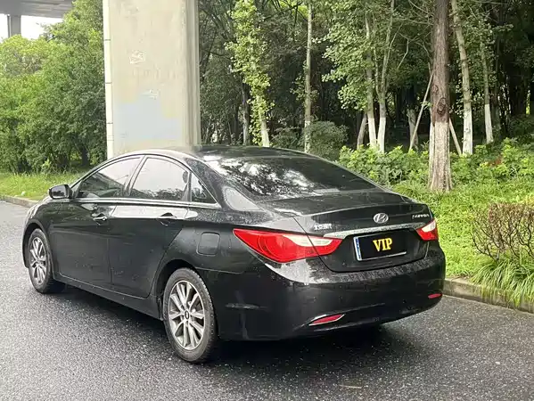 Hyundai Sonata 2013