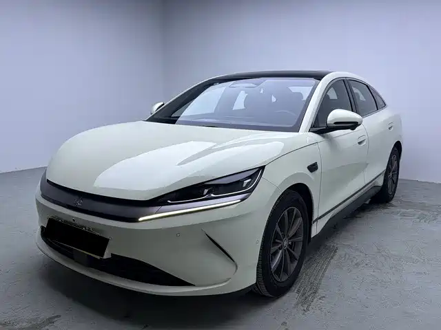 BYD Qin L 2025 — фото 1