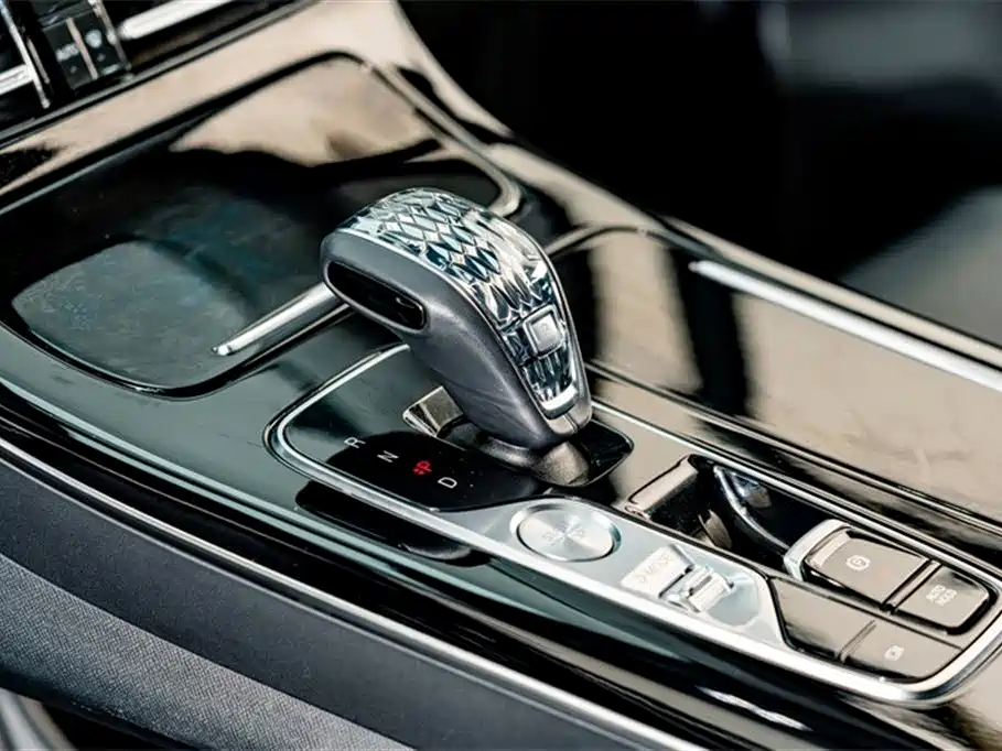 GAC Motor Trumpchi M8 2023 — фото 15