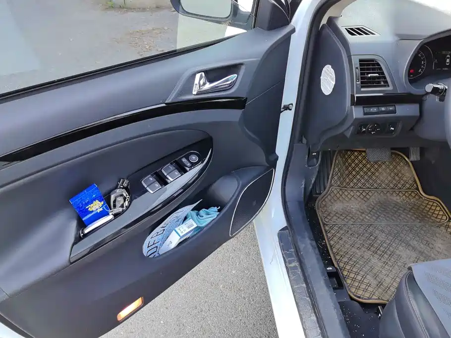 BYD e5 2016