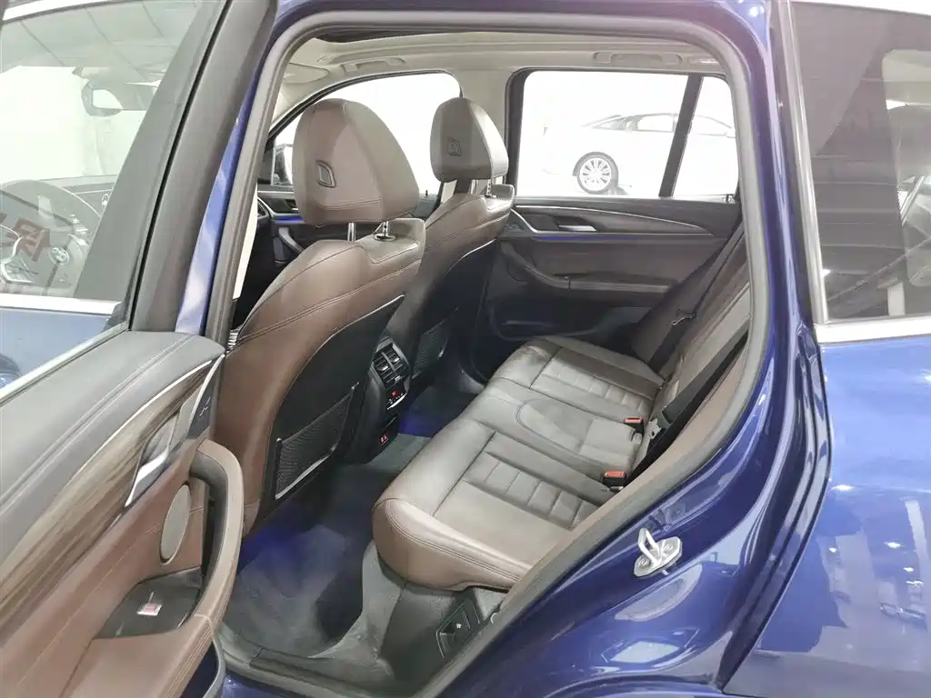 BMW X3 2020 — фото 15