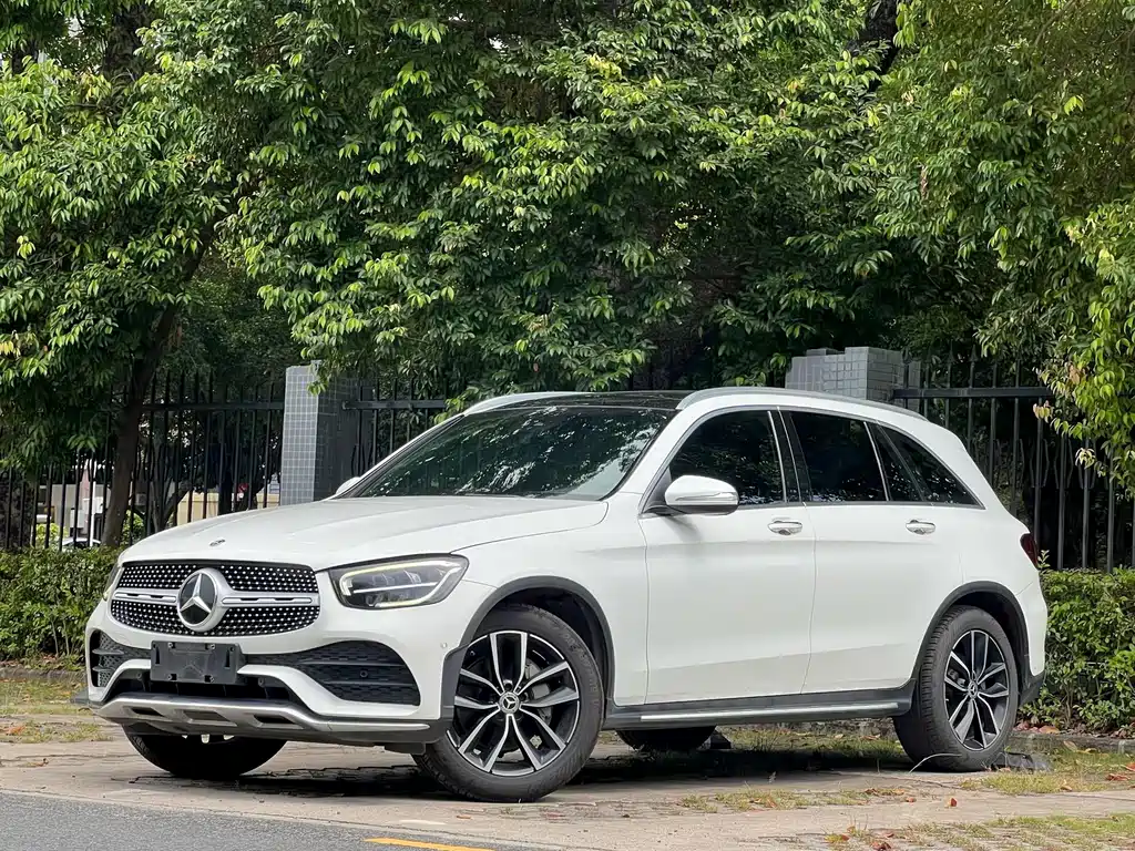 Mercedes-Benz GLC 2020 — фото 1