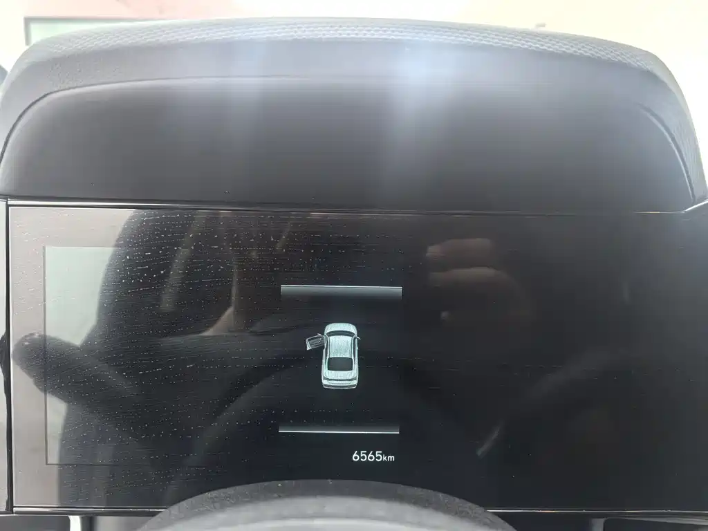 Hyundai Elantra 2024