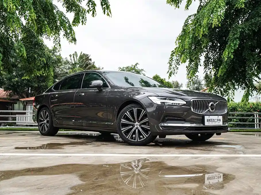 Volvo S90 2022 — фото 3
