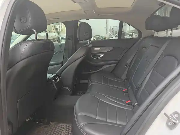 Mercedes-Benz C-Class 2017