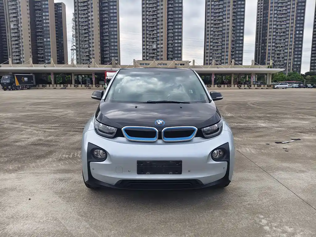 BMW i3 2017 — фото 2