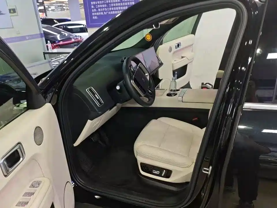 Li Auto Li L7 2024