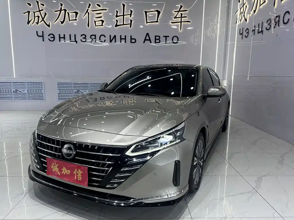 Nissan Teana 2022