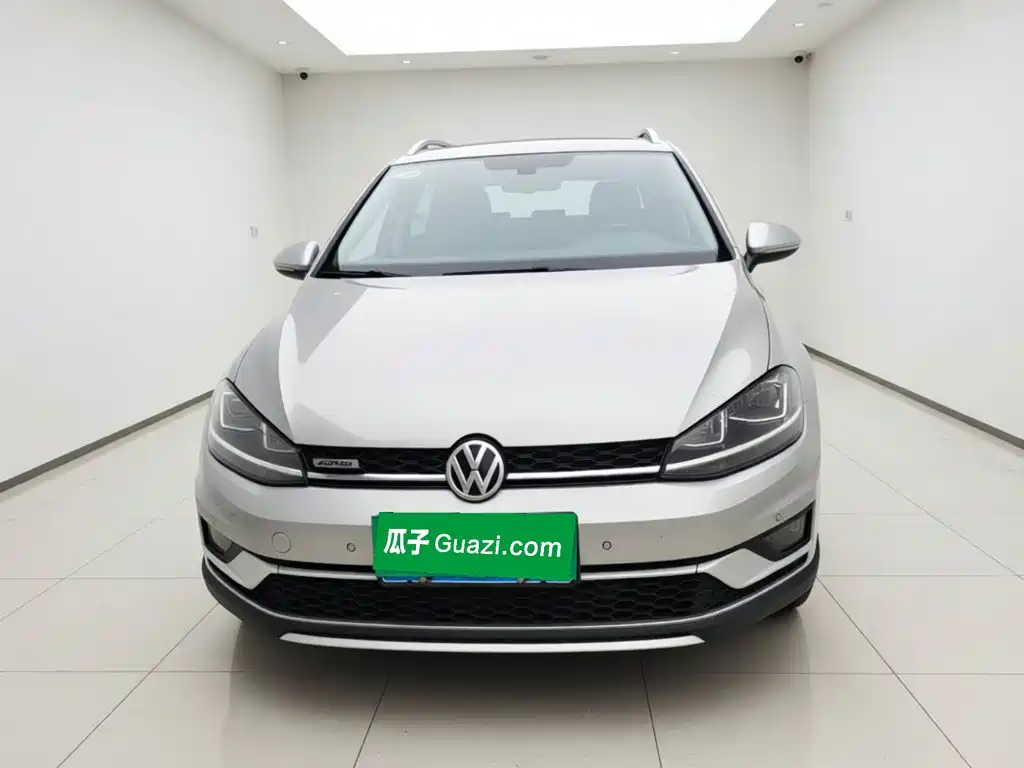 Volkswagen Golf 2020 — фото 2