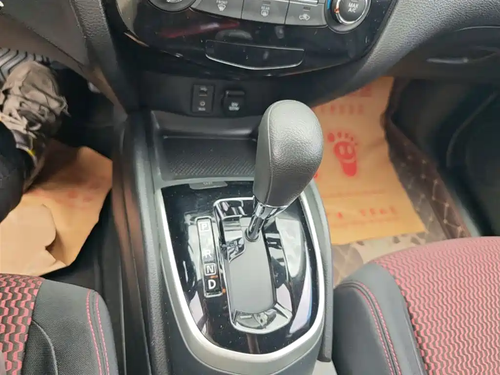 Nissan Qashqai 2018 — фото 14